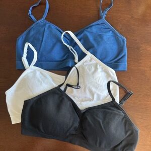 Set of 3 like new maidenform girl bralettes - XL